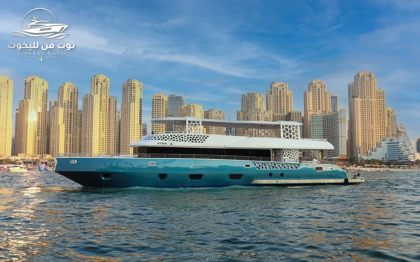 Corporate 105 Ft Yacht