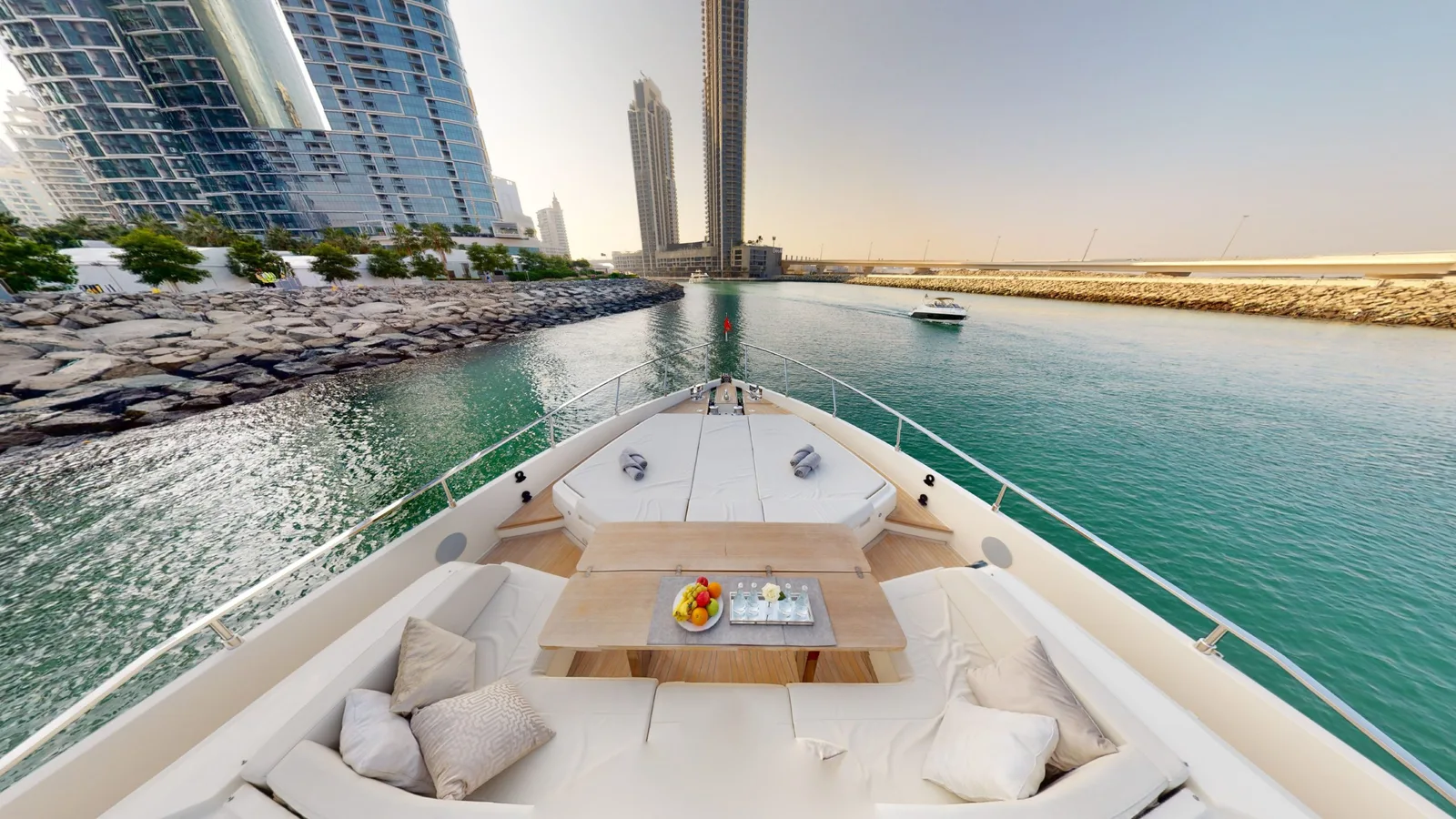 Ferretti 78 Ft Super Yacht — 8