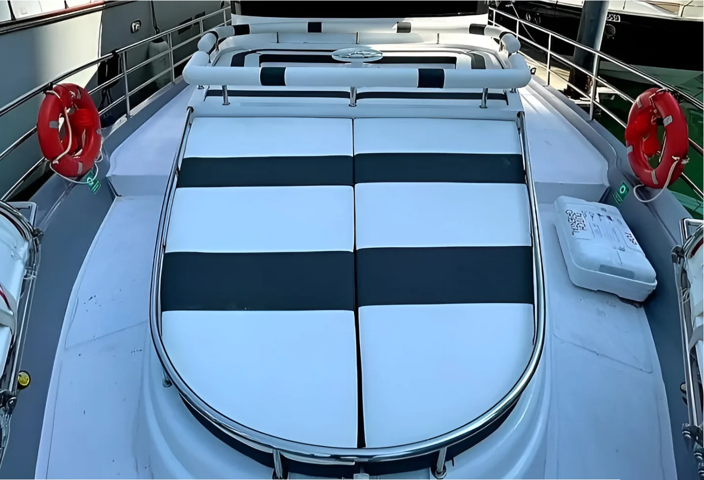 Italian 95 Ft Yacht — 12