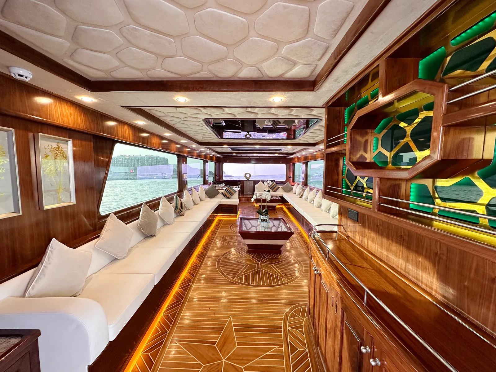 Italian 95 Ft Yacht — 15
