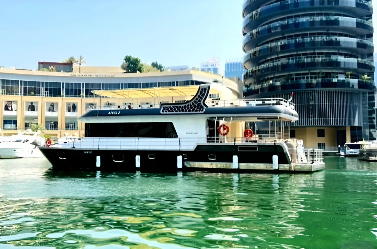 Italian 95 Ft Yacht — 17