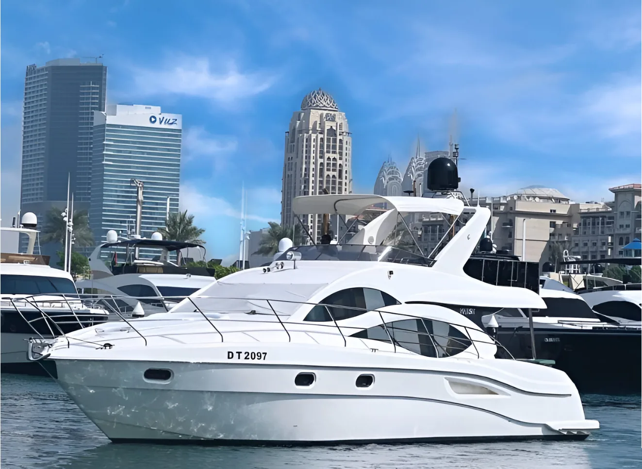 Majesty 55 Ft Yacht — 8