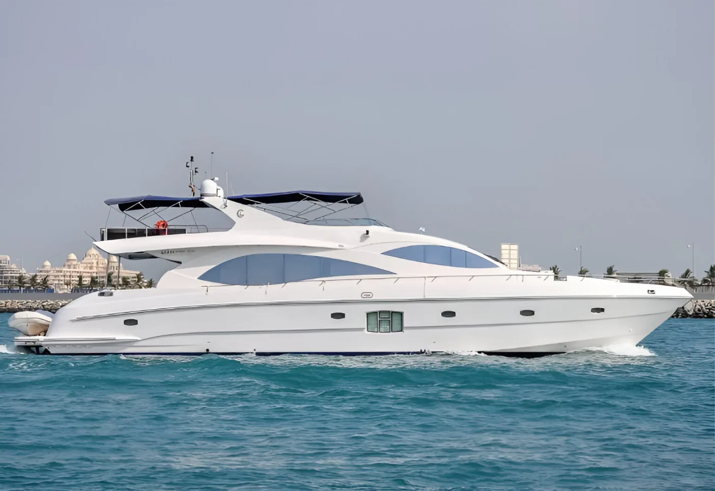 Majesty 88 Ft Yacht — 10